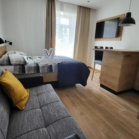 Imperial Central Residences West Apartament *